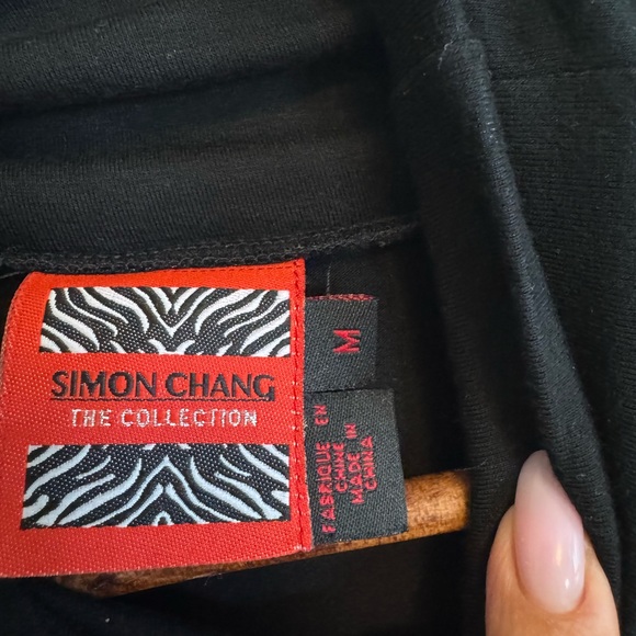 Simon Chang Black and Orange Fitted Muscle Tee - Picture 5 of 7